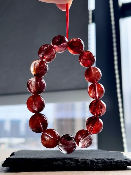 Crackled Red Crystal Wenwan